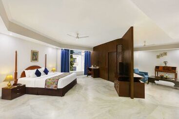 هتل Ramada Khajuraho