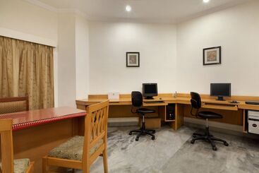 هتل Ramada Khajuraho