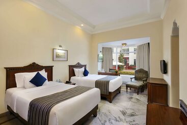 هتل Ramada Khajuraho