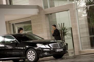 酒店 Santika Premiere Slipi Jakarta