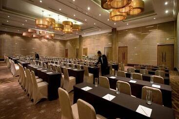 酒店 Santika Premiere Slipi Jakarta