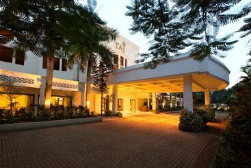 هتل Taj Connemara, Chennai