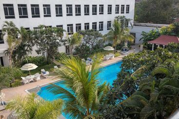 هتل Taj Connemara, Chennai