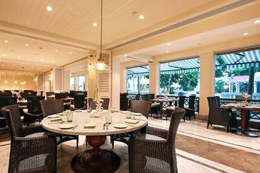 هتل Taj Connemara, Chennai