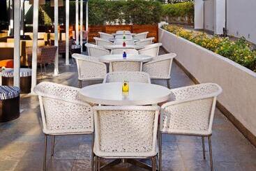 Hotel The Park Bangalore