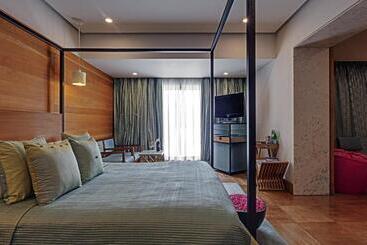 Hotel The Park Bangalore