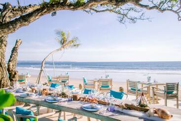هتل The Seminyak Beach Resort & Spa