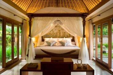Resort Kamandalu Ubud