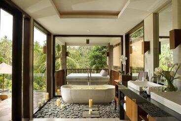 Resort Kamandalu Ubud
