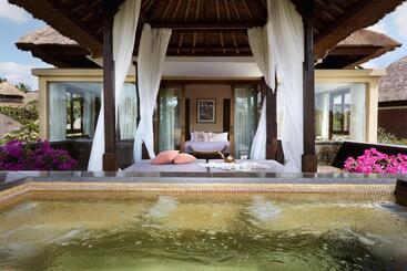 Resort Kamandalu Ubud