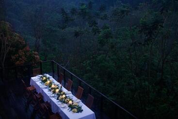 استراحتگاه Kamandalu Ubud