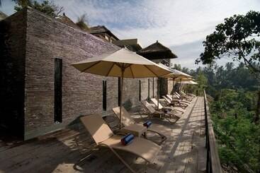Resort Kamandalu Ubud