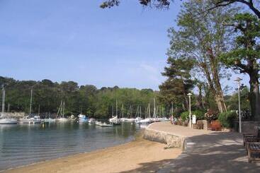 B&b Hotel Vannes Ouest Golfe Du Morbihan