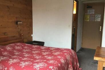 هتل Hôtel La Bergerie