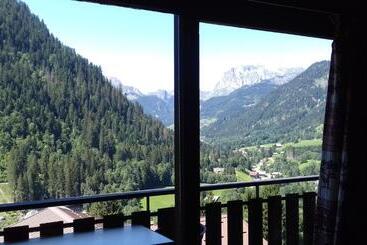 هتل Hôtel La Bergerie