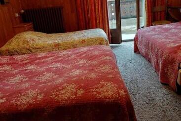 هتل Hôtel La Bergerie