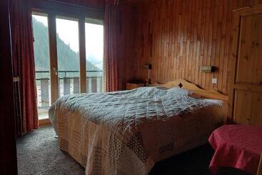 هتل Hôtel La Bergerie