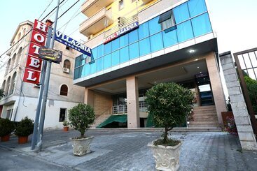 هتل Vllaznia