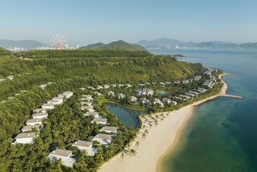هتل Nha Trang Marriott Resort & Spa, Hon Tre Island