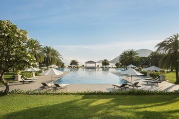 هتل Nha Trang Marriott Resort & Spa, Hon Tre Island
