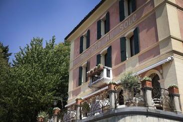 هتل Albergo Al Sole