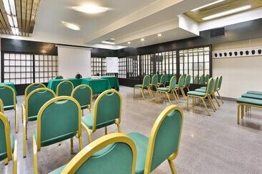 Astoria Sure Hotel Collection By Best Western
