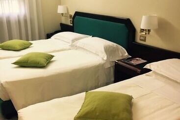 Astoria Sure Hotel Collection By Best Western