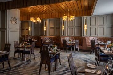 هتل Hilton Dublin