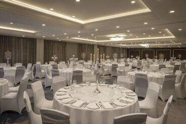 هتل Hilton Dublin