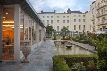هتل The Merrion