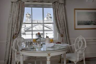 هتل The Merrion