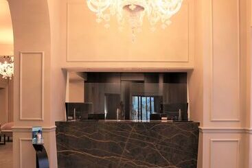 Worldhotel Casati 18