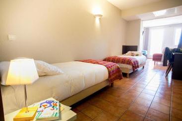هتل Hôtel L Arapède