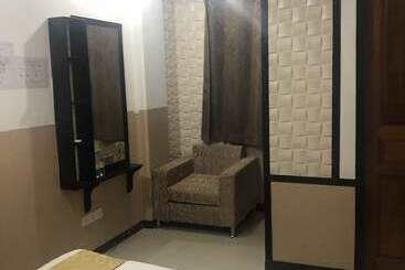 هتل Beach Arena Inn