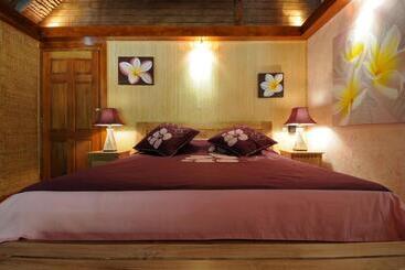 مسافرخانه Green Lodge Moorea