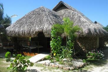 مسافرخانه Green Lodge Moorea
