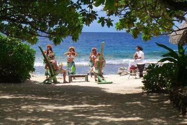 مسافرخانه Green Lodge Moorea