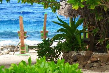 مسافرخانه Green Lodge Moorea