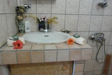 هتل Bora Vaite Lodge