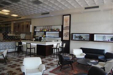 Grand Hotel Moroni