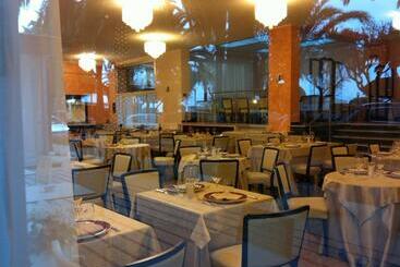 Grand Hotel Moroni