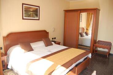 Grand Hotel Moroni