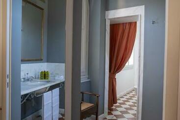 هتل Albergo Pietrasanta