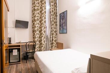 هتل Holiday  Alla Finestrella