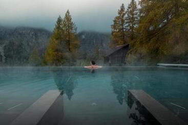 هتل Kolfuschgerhof Mountain Resort