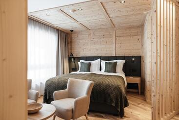 هتل Kolfuschgerhof Mountain Resort