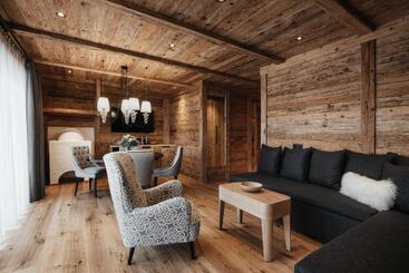 هتل Kolfuschgerhof Mountain Resort