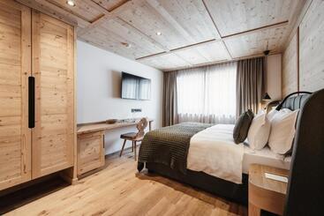 هتل Kolfuschgerhof Mountain Resort
