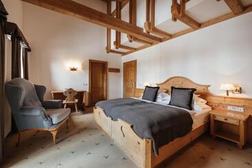 هتل Kolfuschgerhof Mountain Resort