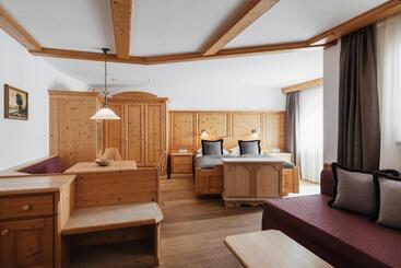 هتل Kolfuschgerhof Mountain Resort